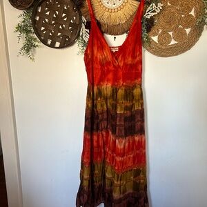 Vibrant Sleeveless Tie-Dye Maxi Dress